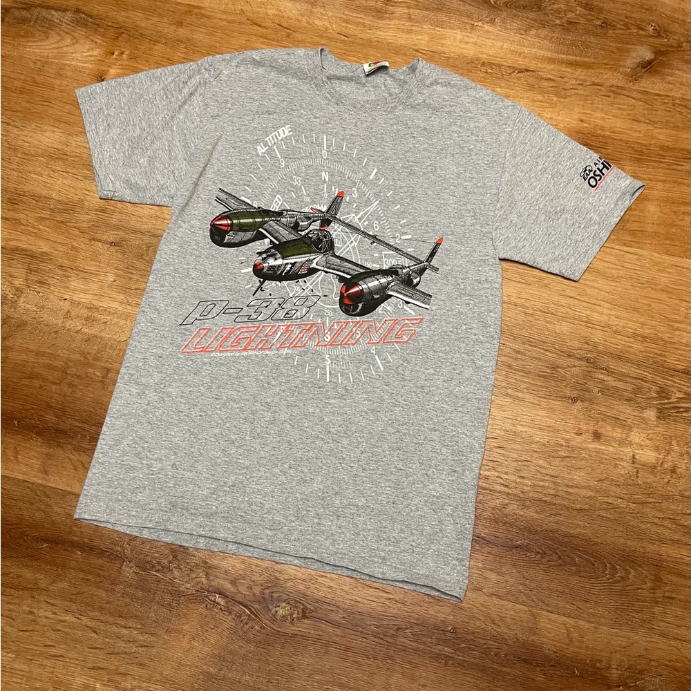 Graphic tee‎